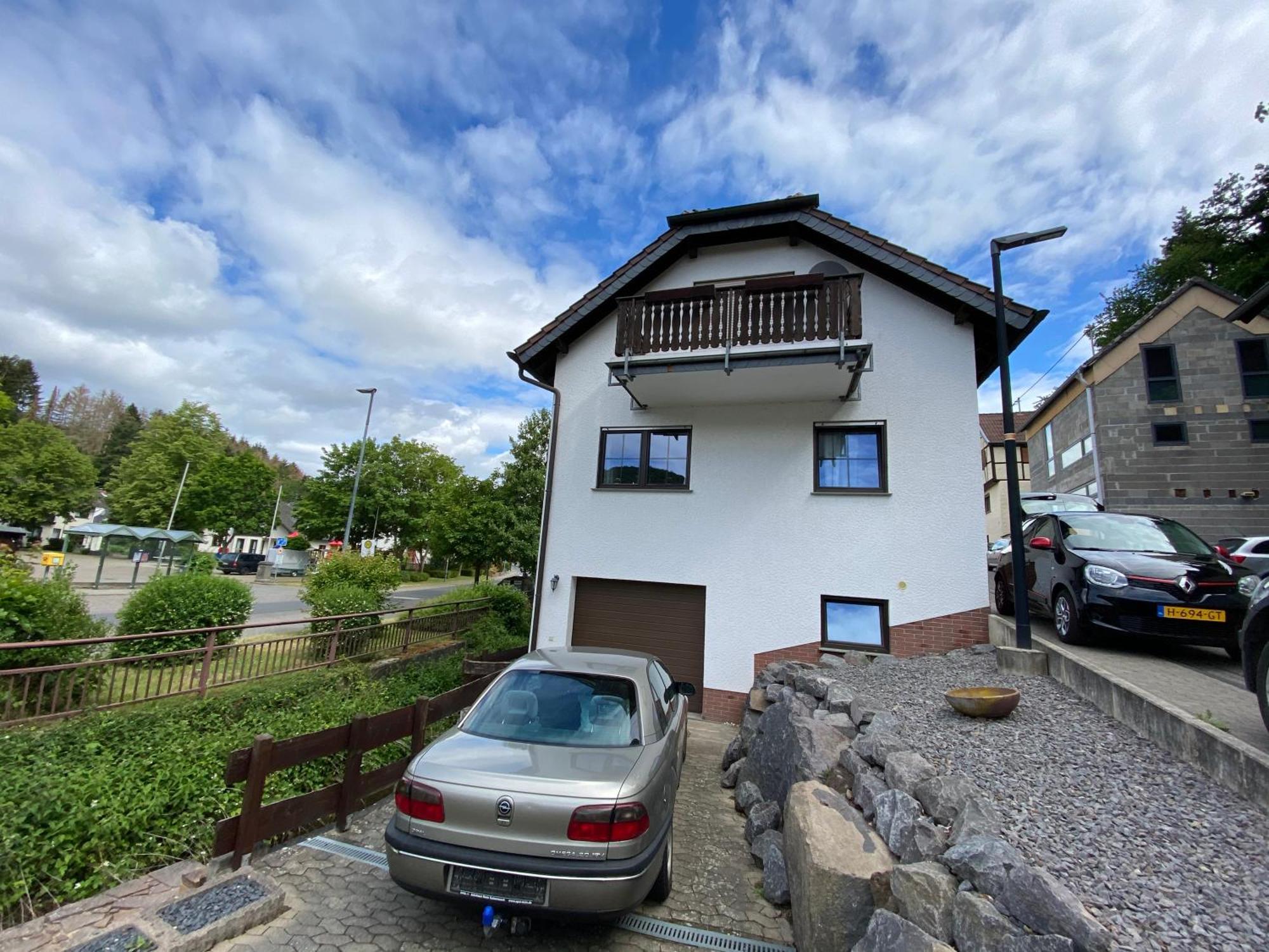 Balkon Zimmer - Apartment Gonnersdorf  Eksteriør bilde